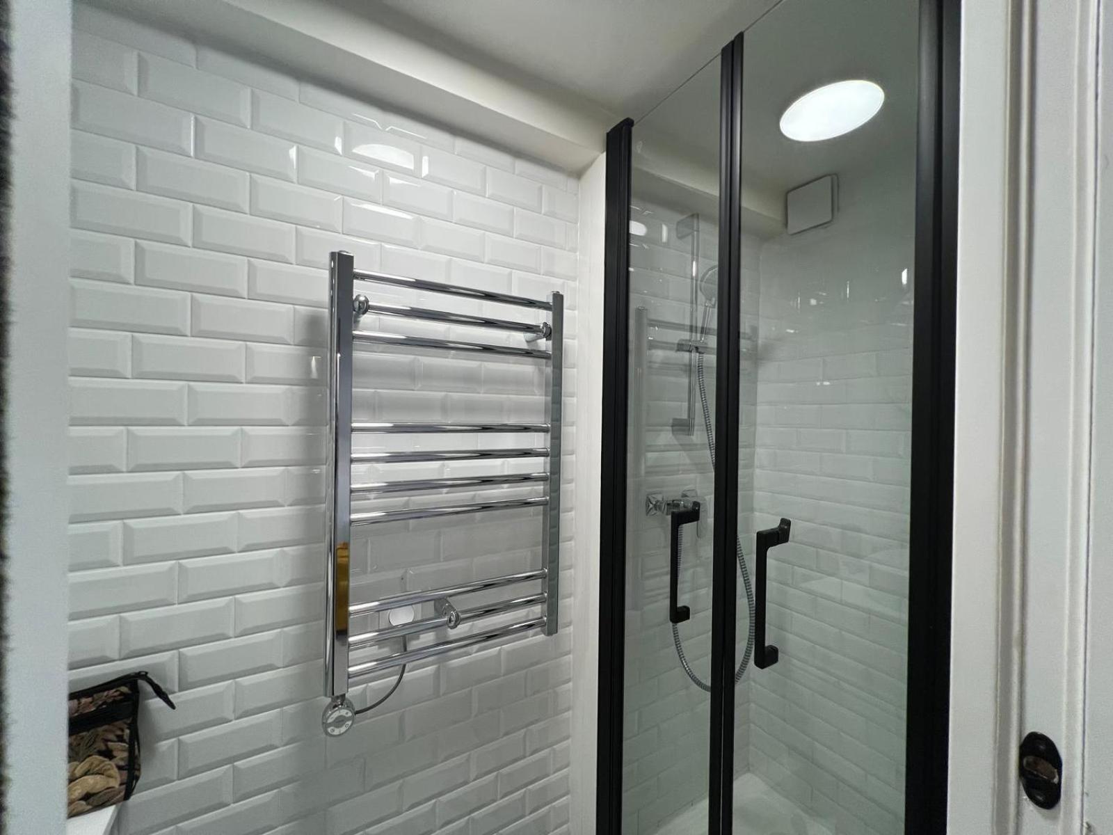Appartement Design Quartier Montmartre-Sacre-Coeur! Paris Xviiie Eksteriør bilde